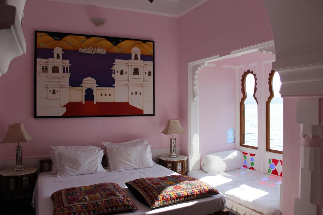 Kankarwa Haveli Hotel อุเดเปอร์ ภายนอก รูปภาพ